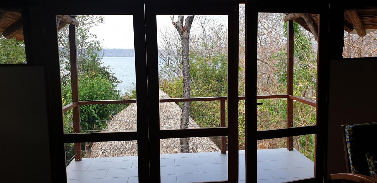La Laguna San Simian Lodge מראה חיצוני תמונה