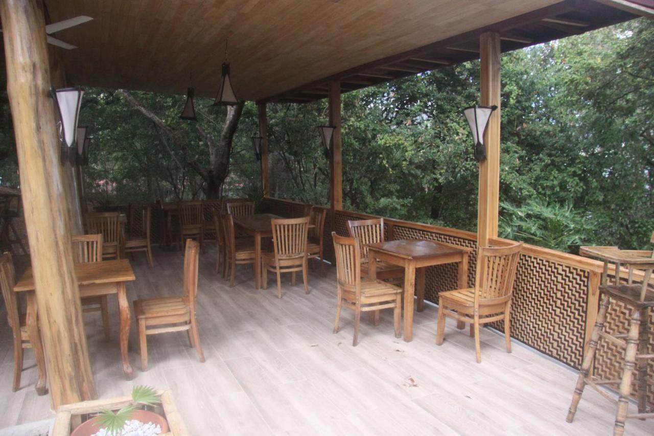La Laguna San Simian Lodge מראה חיצוני תמונה