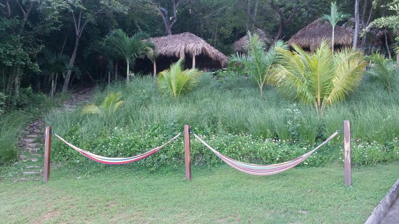 La Laguna San Simian Lodge מראה חיצוני תמונה