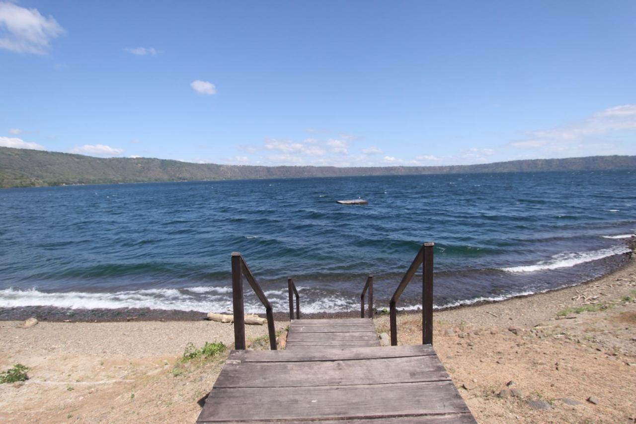 La Laguna San Simian Lodge מראה חיצוני תמונה