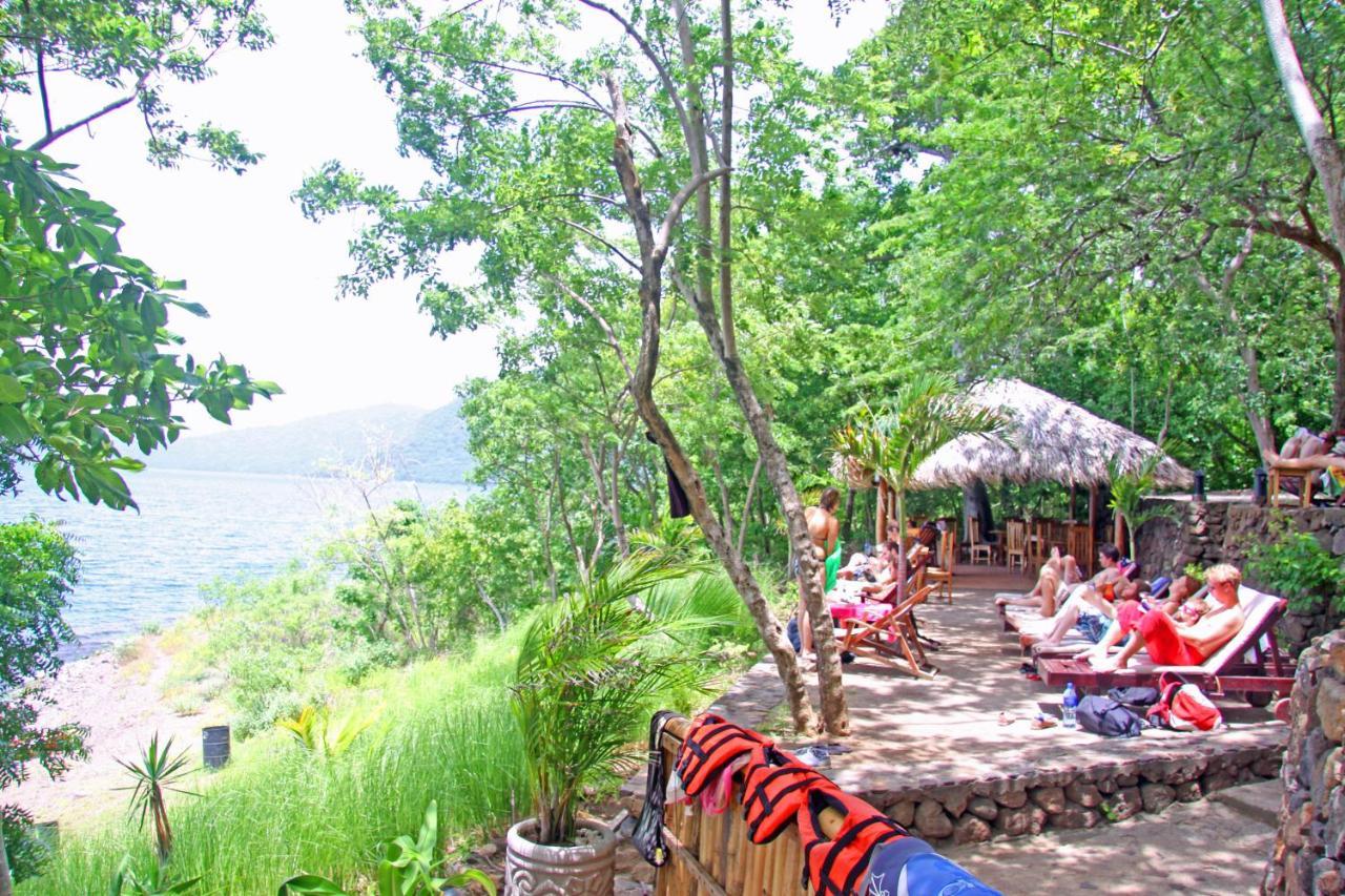 La Laguna San Simian Lodge מראה חיצוני תמונה